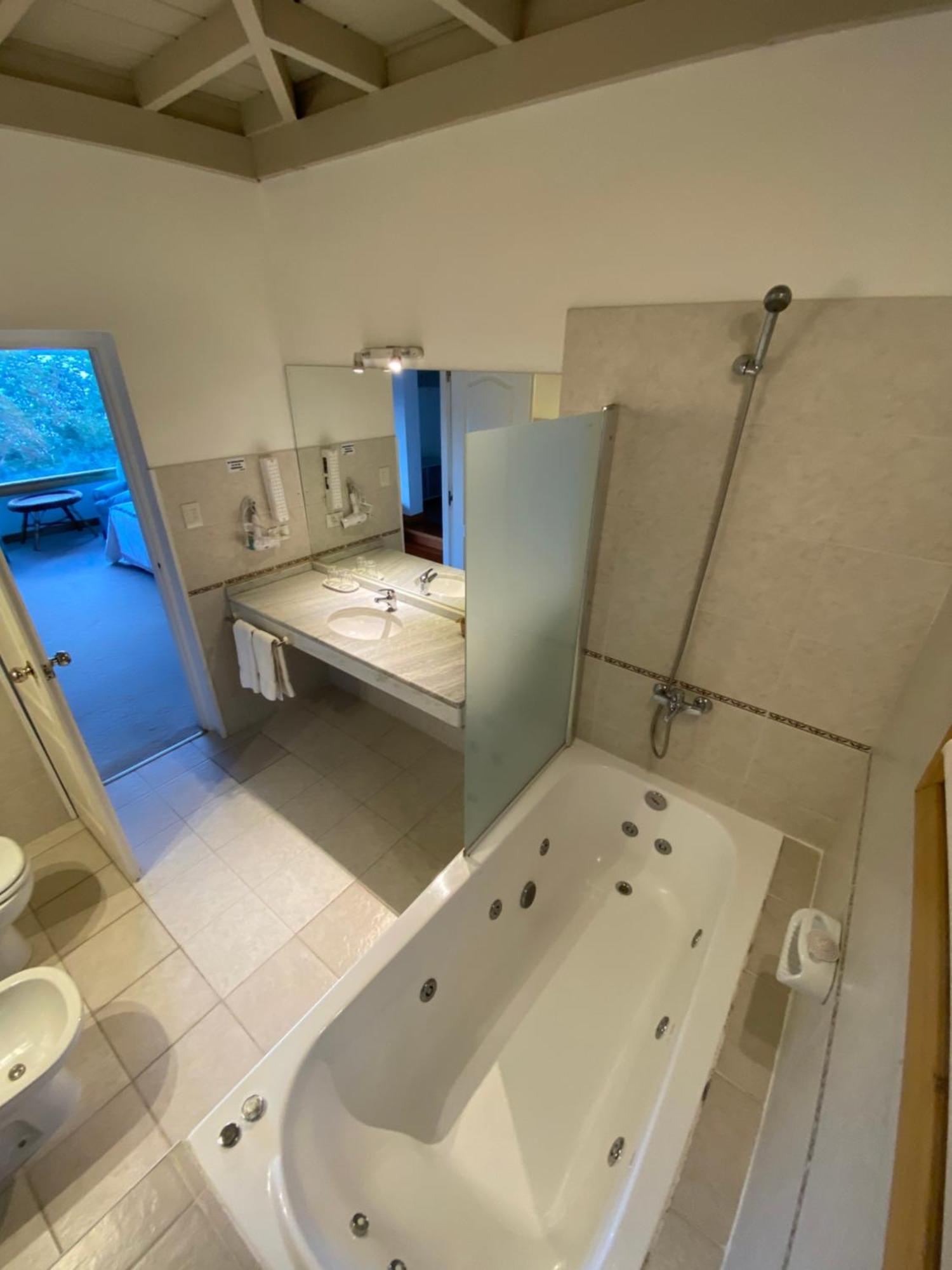 Hosteria Puertas Del Sol By Visionnaire Villa La Angostura Exteriér fotografie